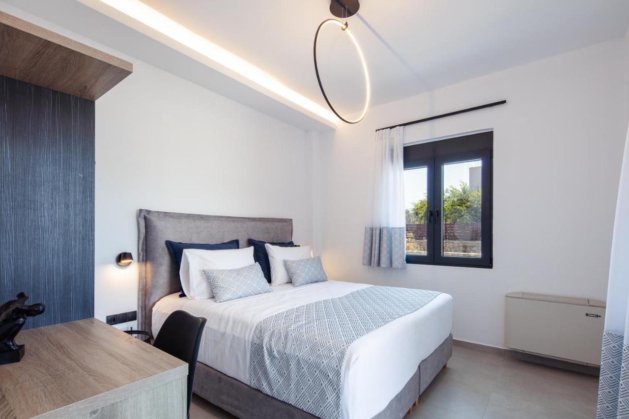 Sunnyside Villas, ideal for vibrant stays Pigianos Kampos  Eksteriør bilde