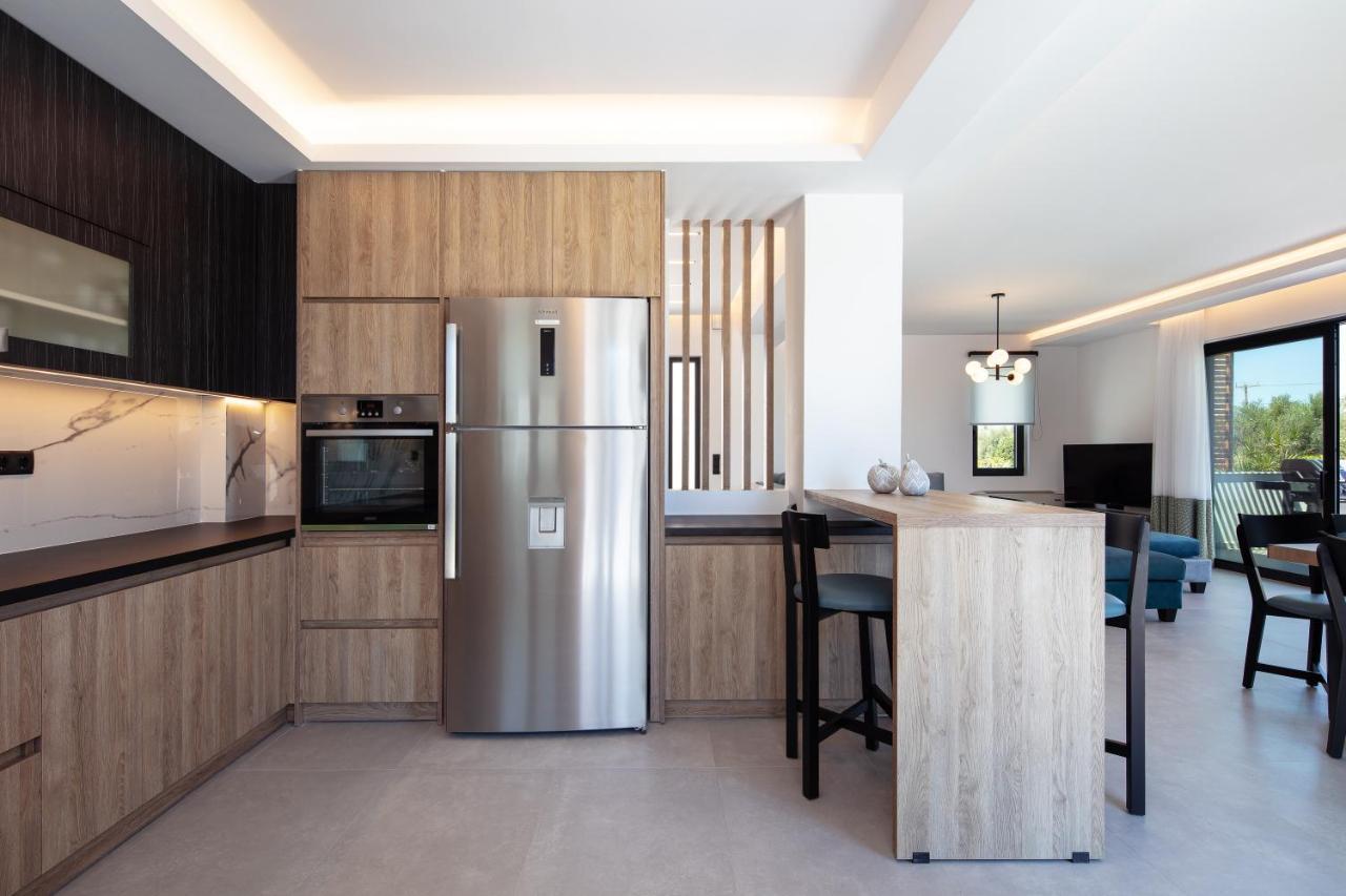 Sunnyside Villas, ideal for vibrant stays Pigianos Kampos  Eksteriør bilde