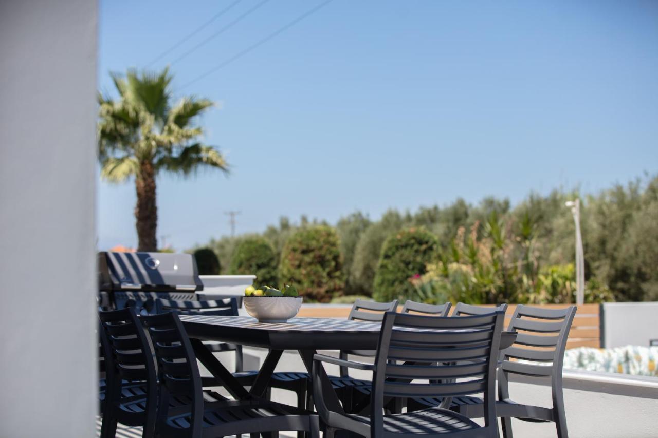 Sunnyside Villas, ideal for vibrant stays Pigianos Kampos  Eksteriør bilde