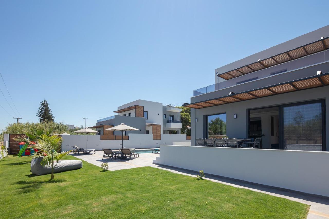Sunnyside Villas, ideal for vibrant stays Pigianos Kampos  Eksteriør bilde