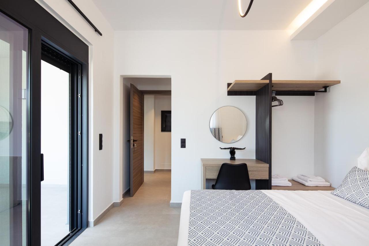Sunnyside Villas, ideal for vibrant stays Pigianos Kampos  Eksteriør bilde