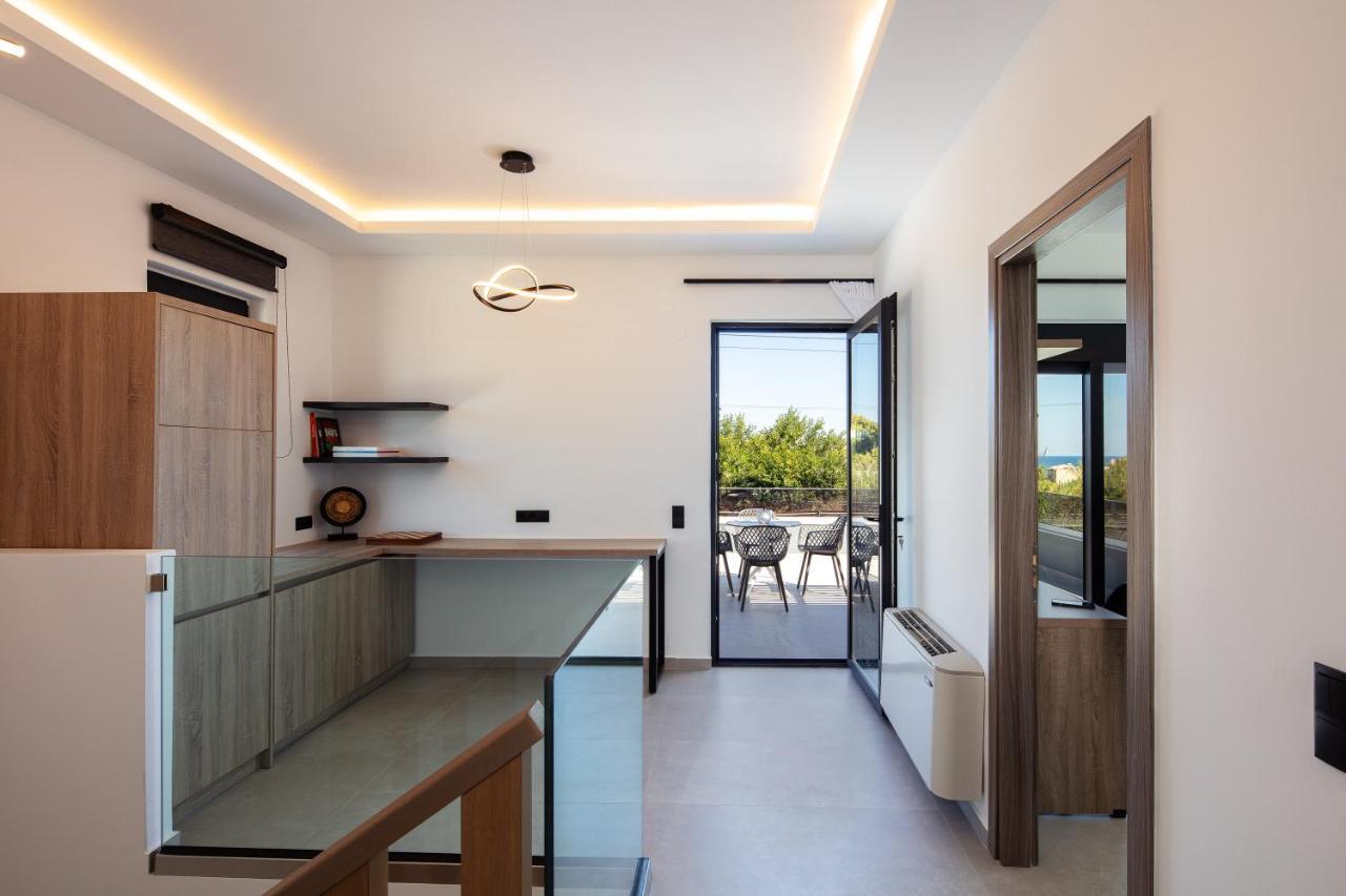 Sunnyside Villas, ideal for vibrant stays Pigianos Kampos  Eksteriør bilde