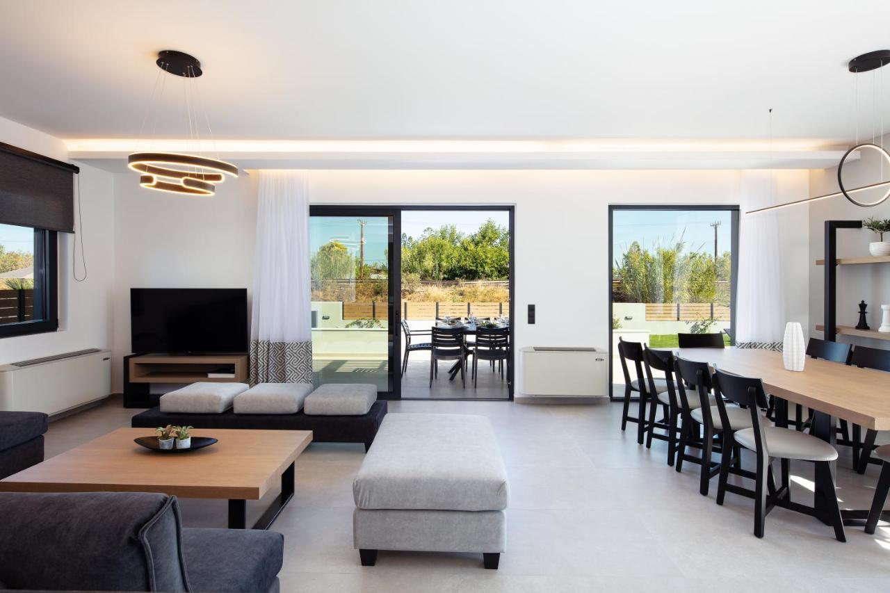 Sunnyside Villas, ideal for vibrant stays Pigianos Kampos  Eksteriør bilde